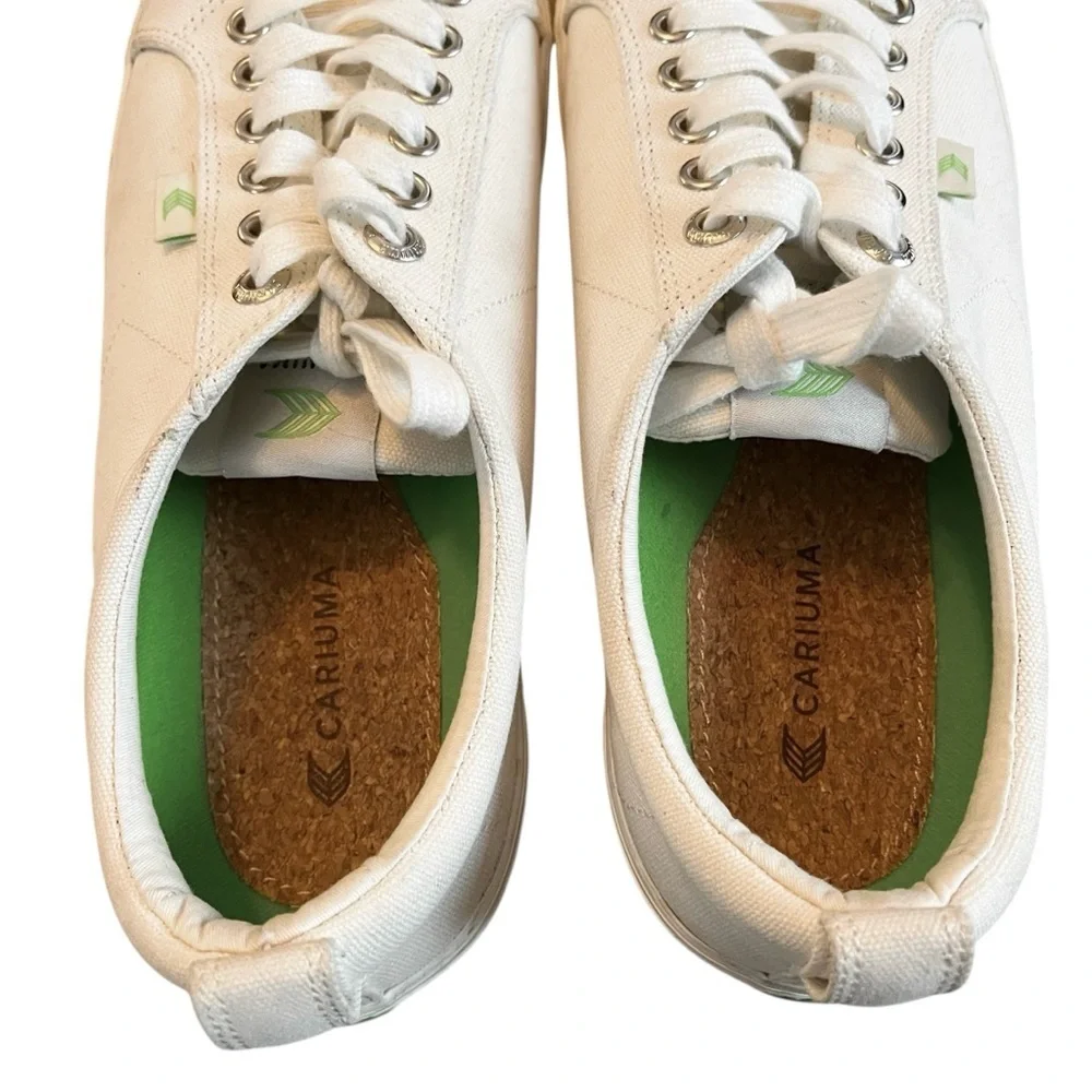 Cariuma OCA Men’s 9 Women’s 10.5 Off White Sneakers Laces Business Casual Low